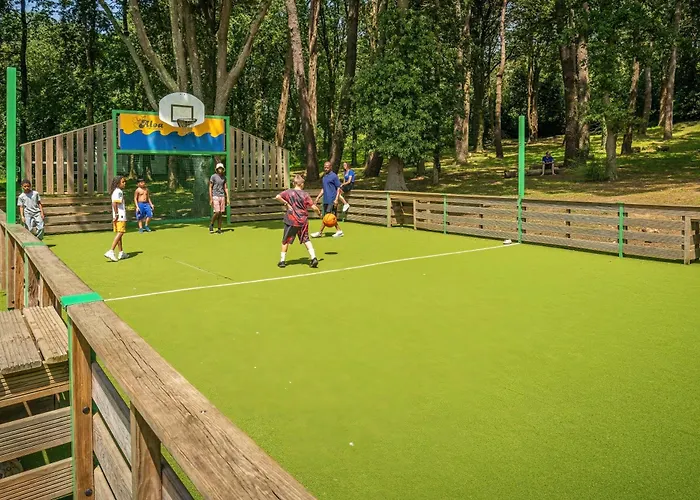 Camping La Baule Resort *